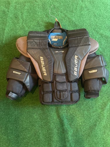 Bauer Elite Goalie Chest Protector (Used) | Intermediate Small