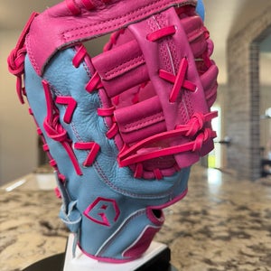 LH First Base Baseball Glove 13.5" (New)
