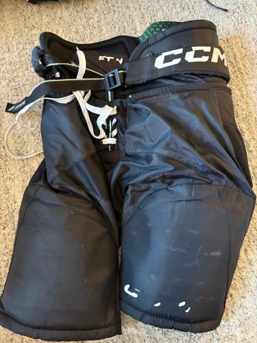 Black Junior Large CCM JetSpeed FTW Hockey Pants (Used)