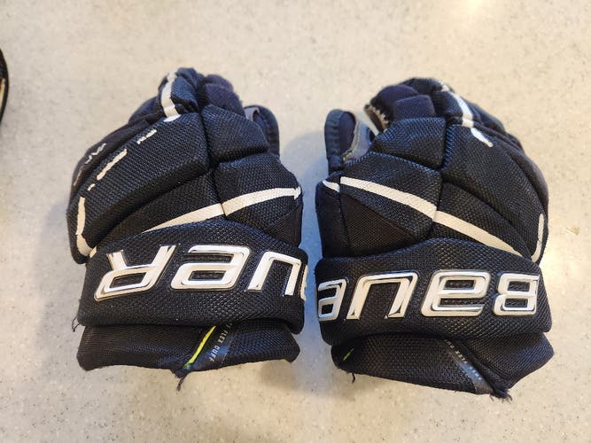 Bauer Vapor 3X Pro Gloves 10" (Used)