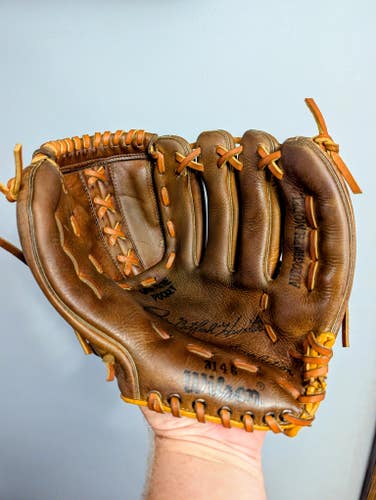 Wilson RH 3146 Baseball Glove 10.5" Reconditioned and Relaced (Used)