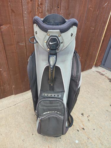 Nike 14 Way Divider Cart Bag Black/Grey