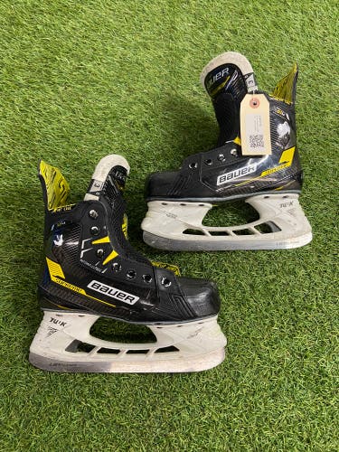 Bauer Supreme M5 Pro - Intermediate