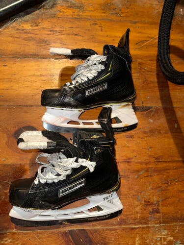 2018 Bauer Supreme 2S Pro Hockey Skates Extra Wide Width Pro Stock 7.5 (Used)
