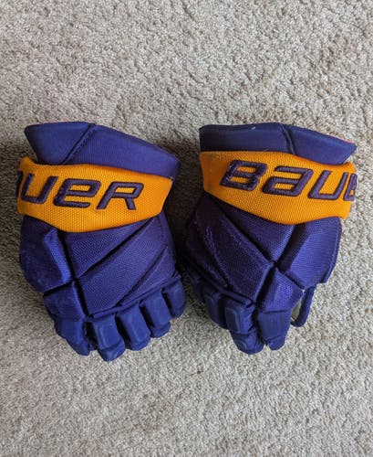 Bauer Vapor Hyperlite Gloves