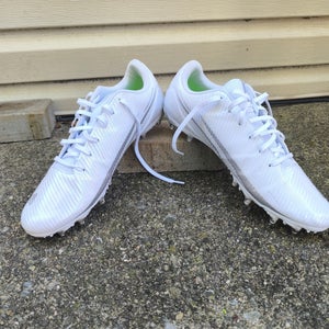 Men's Size M 12.0 (W 13.0) Under Armour (New)