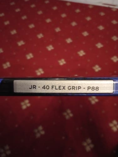 Junior CCM Ribcor Trigger 10 Pro Right Handed Hockey Stick P88 40 Flex (New)