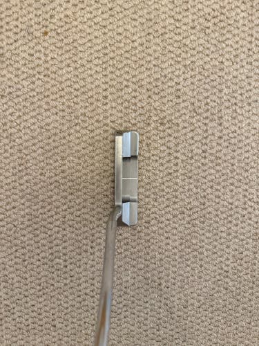 Unisex 2011 Scotty Cameron Studio Stainless Newport 2.5 Blade Right Handed Putter (Used)