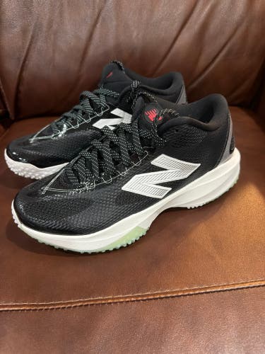 New Balance Freezelx V5 Lacrosse turf cleats Adult Mens Size M 8.0 (W 9.5) NEW w/o Box