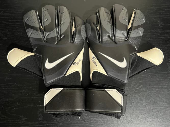 Nike Vapor Grip 3 Promo 22 Goalkeeper GK Glove Size 10.5 FQ9007-010