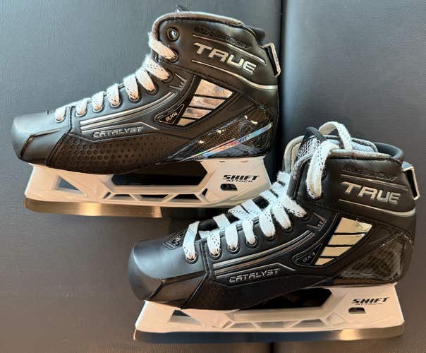 True Catalyst 9x4 Ice Hockey Goalie Skates Senior 7 Excellent!