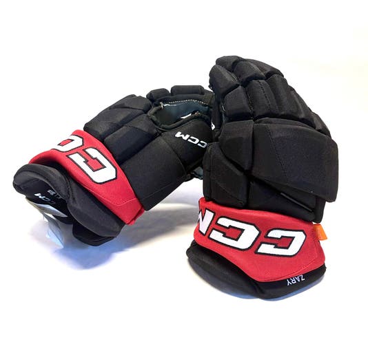 New 14” Team Canada CCM Jetspeed (HGPJSPP) Pro Stock Gloves - Connor Zary