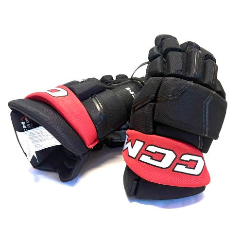 New 13” Team Canada CCM Quicklite (HGQLPP) Pro Stock Gloves - Erin Ambrose