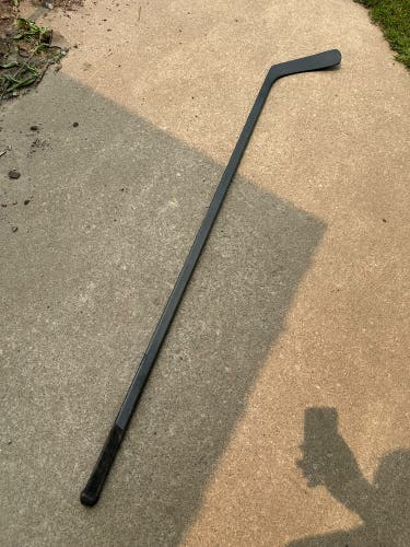 Senior Styled Right Handed Hockey Stick Mid Pattern 82 Flex Pro Stock (New)