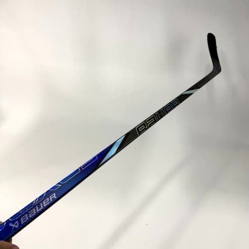 Used Left Blue/Silver Bauer Nexus Tracer | 55 Flex P88 Curve Grip | AB695