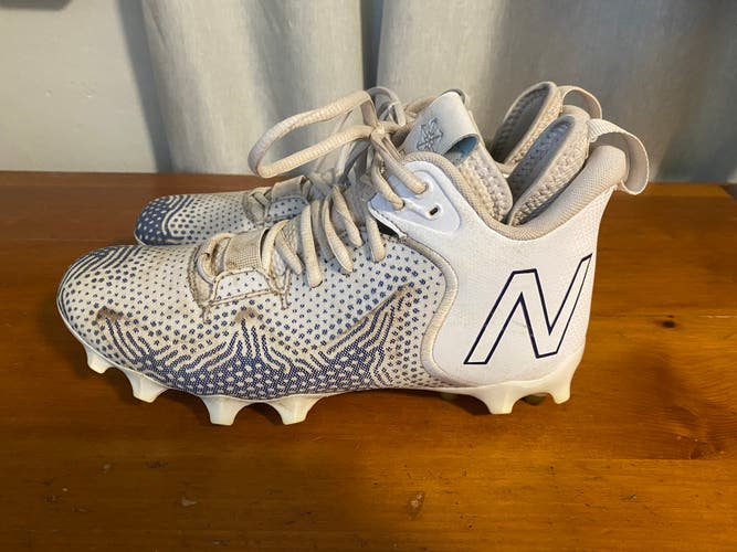 White Kids 7Y (Big Kids / Youth) Youth New Balance Freeze 3.0 Mid Top Molded Cleats (Used)