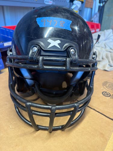 USED XENITH X2E+ YOUTH FOOTBALL HELMET - LARGE - BLACK