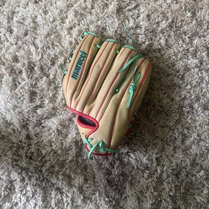 2025 Marucci Honor the Game LH Pitcher's Baseball Glove 12" (Used)