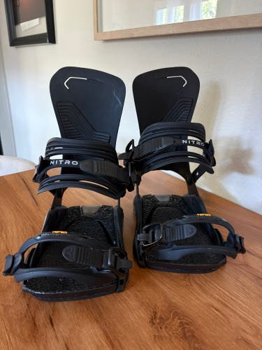 Men's Medium Nitro PHANTOM Snowboard Bindings (Used)