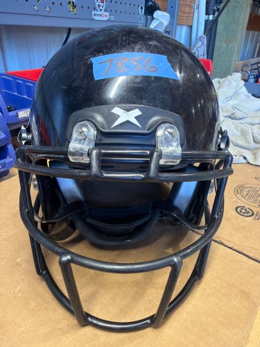 USED XENITH X2E+ YOUTH FOOTBALL HELMET - LARGE - BLACK