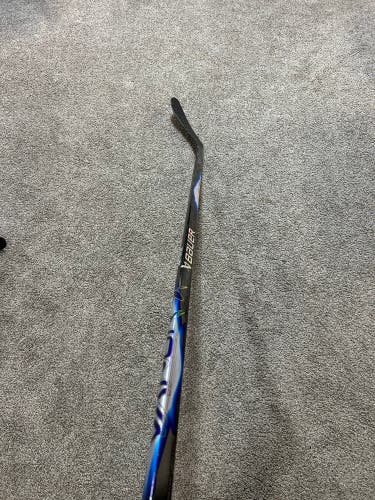 NEW Senior Bauer Vapor Flylite Left Hand Hockey Stick P28 70 Flex (New)