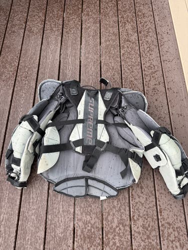 Large 2020 Bauer Supreme Shadow Goalie Chest Protector Pro Stock (Used)
