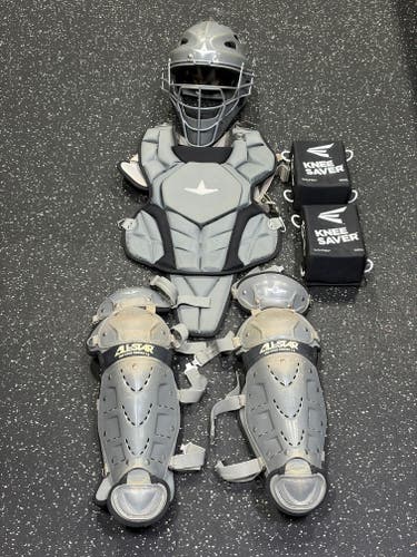 Black/Gray All Star Top Star Catcher's Set (Used)