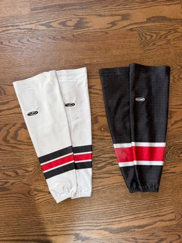 21” hockey socks (2 pairs)