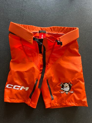Medium CCM PPPTKC Pant Shell Pro Stock (New)