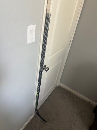 Senior Warrior Alpha LX Pro Right Handed Hockey Stick W88 75 Flex (Used)