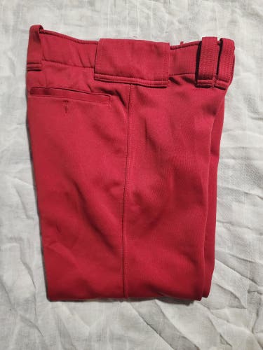 Small Women's Mizuno Pants red (Used)