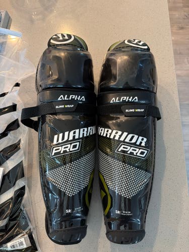 Senior Warrior Alpha LX Pro 16" Shin Pads (Used)