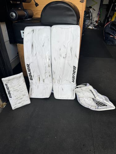 Size small Bauer Supreme Shadow Regular Goalie Full Set (Used)