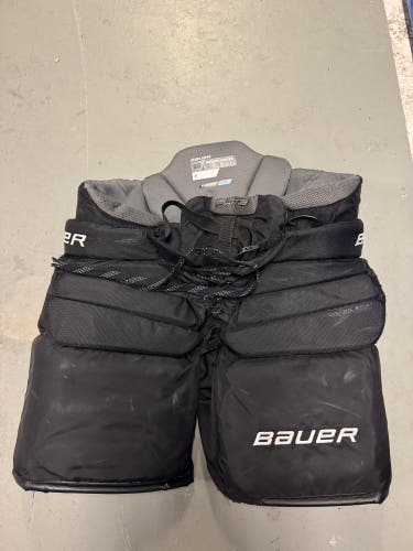 Senior Medium Bauer S20 Elite Hockey Goalie Pants (Used)