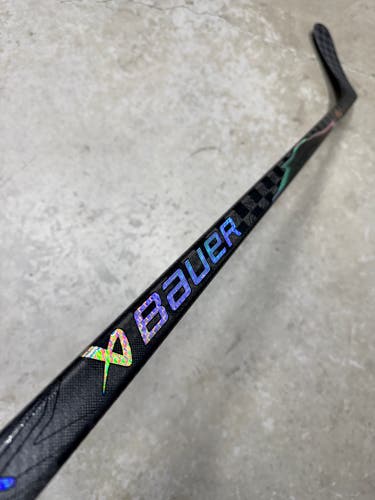 87 Flex P92 Senior Bauer Flylite Left Hand Hockey Stick Pro Stock (New)