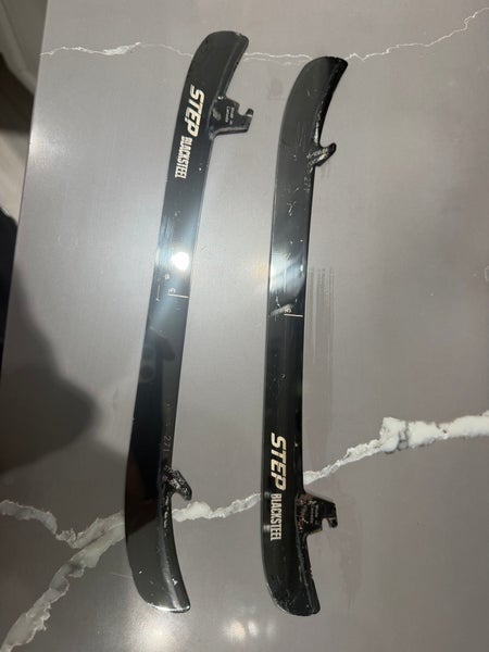 CCM Black Step Steel 271 mm (Used)