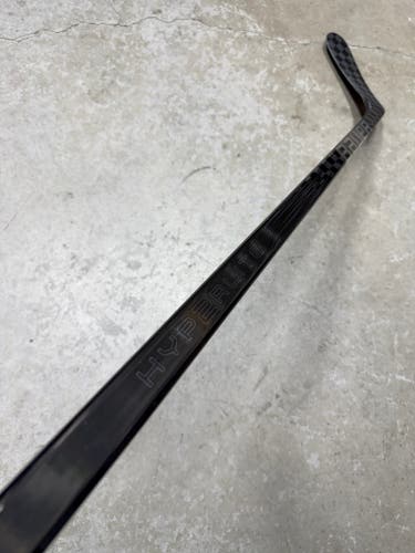 95 Flex P92 Senior Bauer Vapor Hyperlite2 Left Hand Hockey Stick (New) Pro Stock