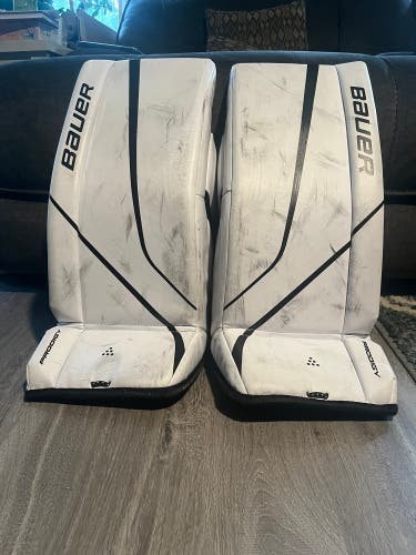 Bauer YouthGoalie Leg Pad