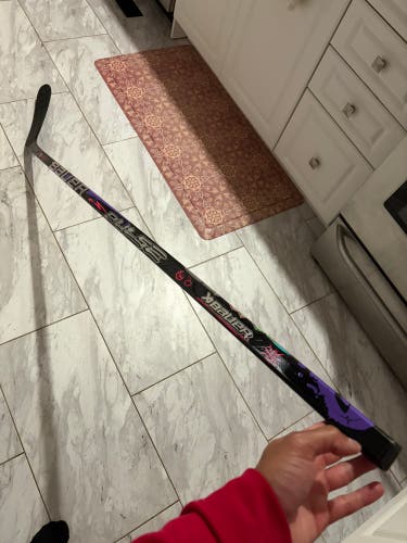 Senior Bauer Pulse Right Handed Hockey Stick P92 70 Flex (New) **Read Description**