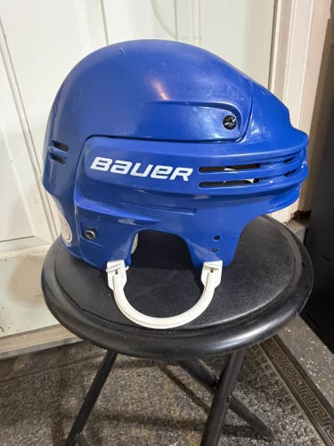 Large Bauer 4500 Helmet (Used)