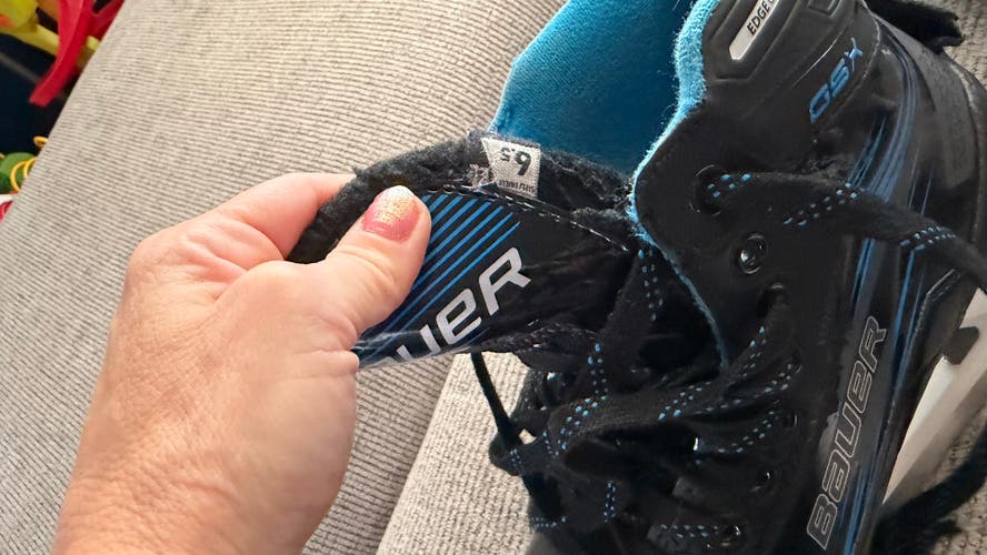 Bauer GSX Goalie Hockey Skates 6.5 (Used)
