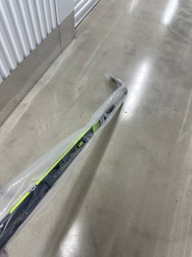Senior Warrior Alpha LX2 Right Handed Hockey Stick W88 85 Flex (New)