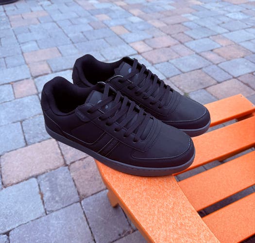 Men’s Osiris Footwear Relic Skateboard Shoes US Size 10.5 New With Box 1268-2538