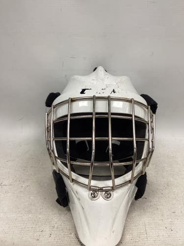 Used CCM CCM GFL1.5 Junior Goalie Helmet/Mask White S/M 11851-S000051020