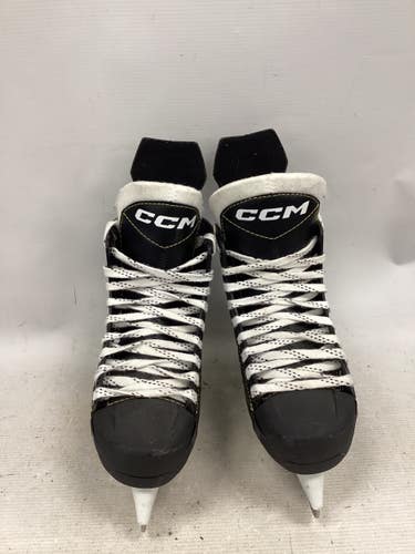 Used CCM TACKS AS 550 Intermediate Hockey Skate Intermediate 4.0 11851-S000051084