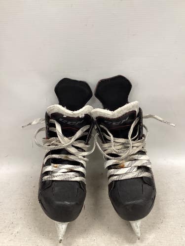 Used CCM JETSPEED FT340 Junior Hockey Skate Junior 01 11851-S000050496