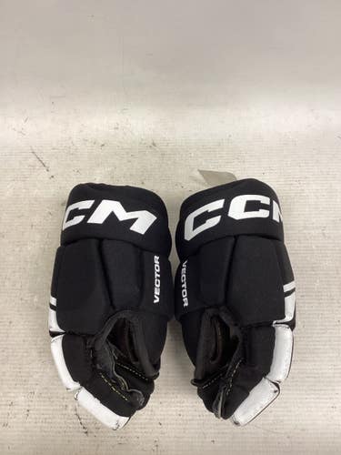 Used CCM VECTOR GLOVES Youth Gloves Black 9" 11851-S000050518