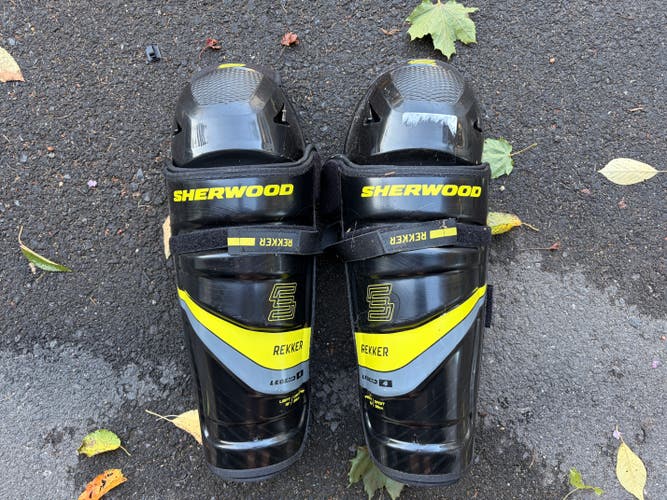 Used Sher-wood REKKER LEGEND 4 Senior Shin Guards Black 15"