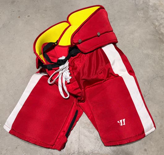 Warrior Franchise Custom Pro Hockey Pants Medium plus 1 " Boston University Terriers Used