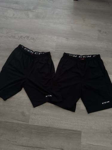 Black Medium Men's CCM (Used)